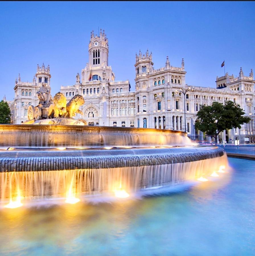 El Apartamento En Opera Palacio Real Madrid Bagian luar foto